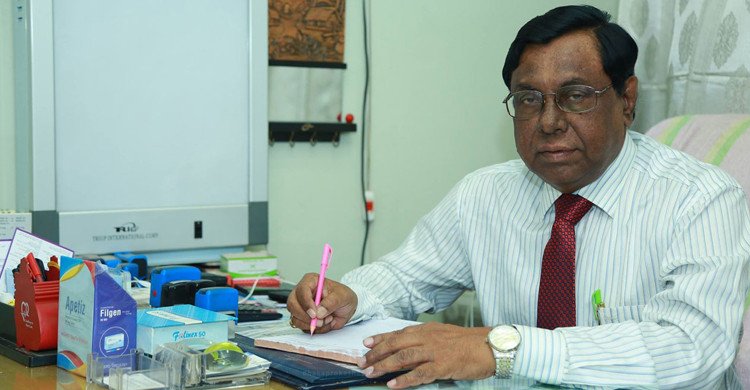 স্বাস্থ্য উপদেষ্টা হতে চাওয়া সাবেক ক্যান্সার হাসপাতাল পরিচালকের কার্যালয়ে দুদকের অভিযান